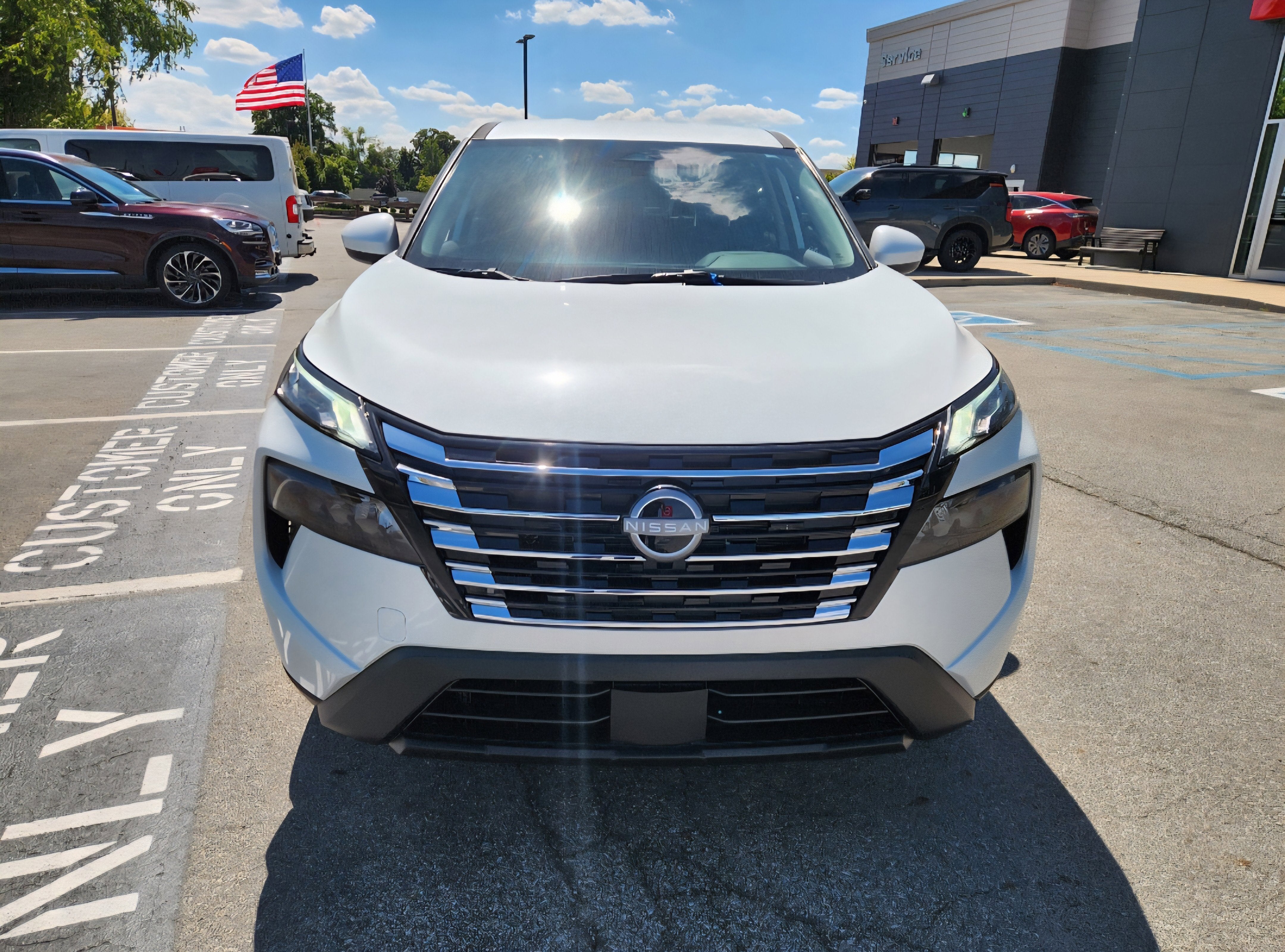 2026 Nissan Rogue SV