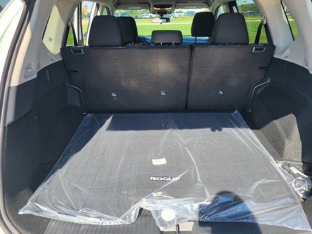 2027 Nissan Rogue SV