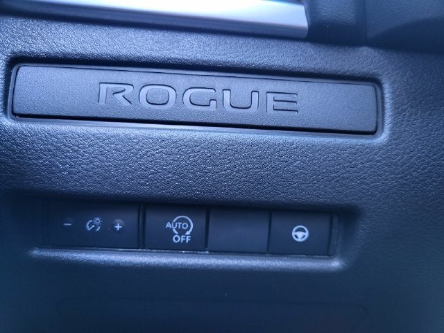 2027 Nissan Rogue SV