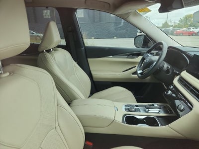 2024 INFINITI QX60 LUXE