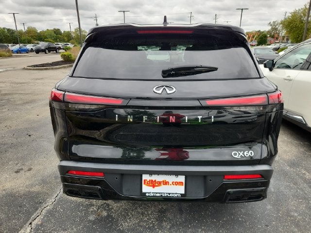 2024 INFINITI QX60 LUXE