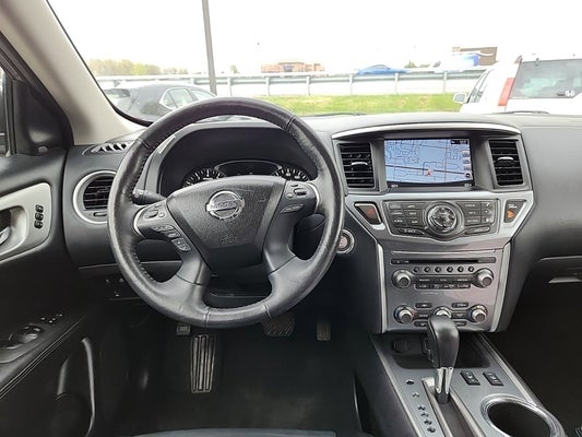 2020 Nissan Pathfinder SL in Indianapolis, IN - Ed Martin Nissan of Fishers
