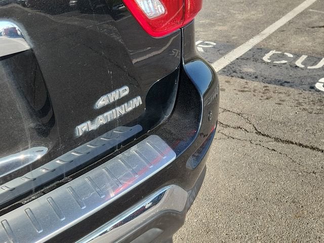 2020 Nissan Pathfinder Platinum