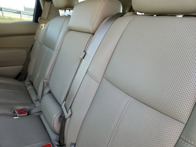 2020 Nissan Pathfinder Platinum