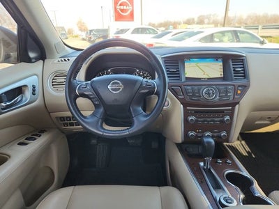 2020 Nissan Pathfinder Platinum