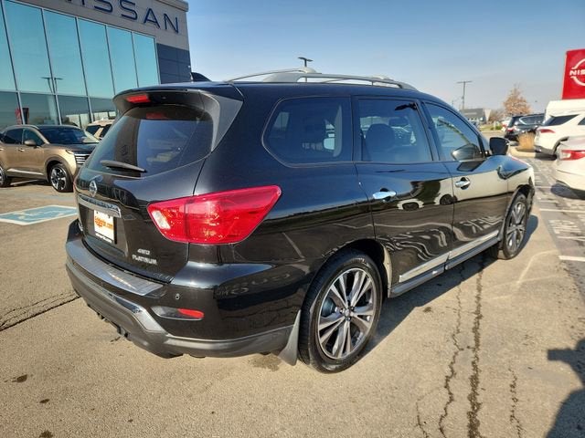 2020 Nissan Pathfinder Platinum