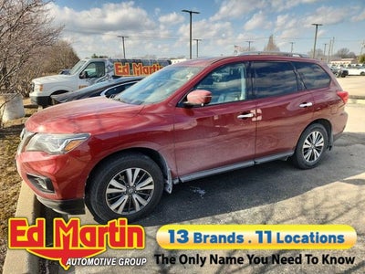2017 Nissan Pathfinder SL
