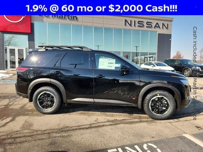 2026 Nissan Pathfinder SV