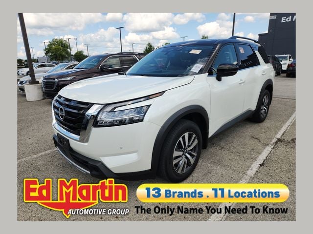 2024 Nissan Pathfinder SL