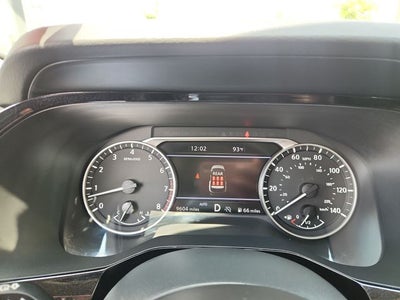 2025 Nissan Pathfinder SL