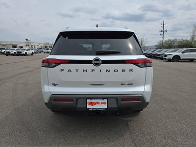 2026 Nissan Pathfinder SL