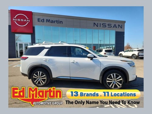 2025 Nissan Pathfinder Platinum
