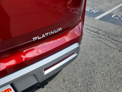 2025 Nissan Pathfinder Platinum