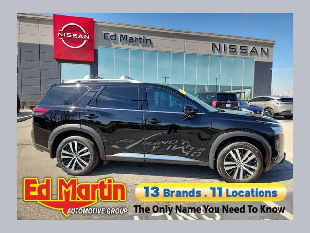 2025 Nissan Pathfinder Platinum
