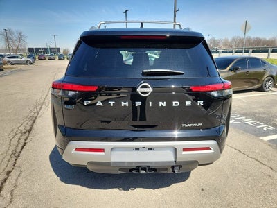 2025 Nissan Pathfinder Platinum