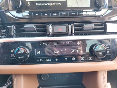 2025 Nissan Pathfinder Platinum