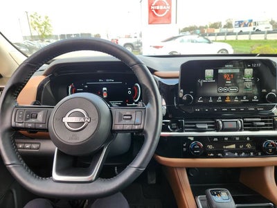 2025 Nissan Pathfinder Platinum