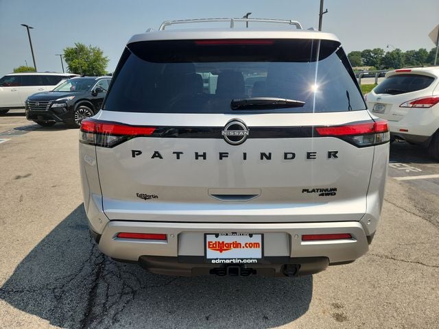 2025 Nissan Pathfinder Platinum