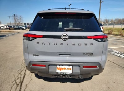 2026 Nissan Pathfinder Platinum