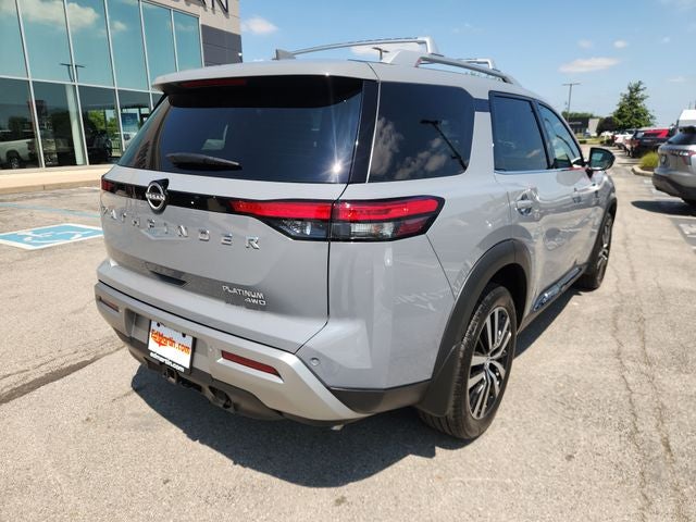 2025 Nissan Pathfinder Platinum
