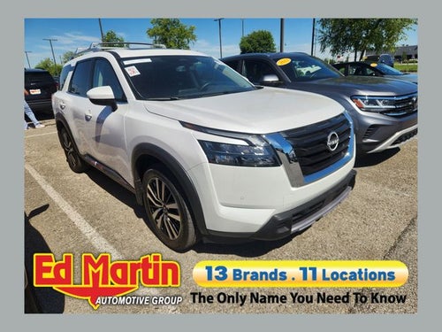 2025 Nissan Pathfinder Platinum