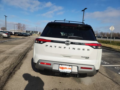 2025 Nissan Pathfinder Platinum