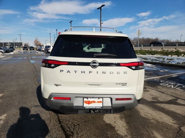 2024 Nissan Pathfinder Platinum