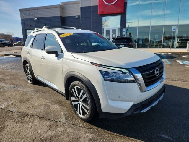 2024 Nissan Pathfinder Platinum