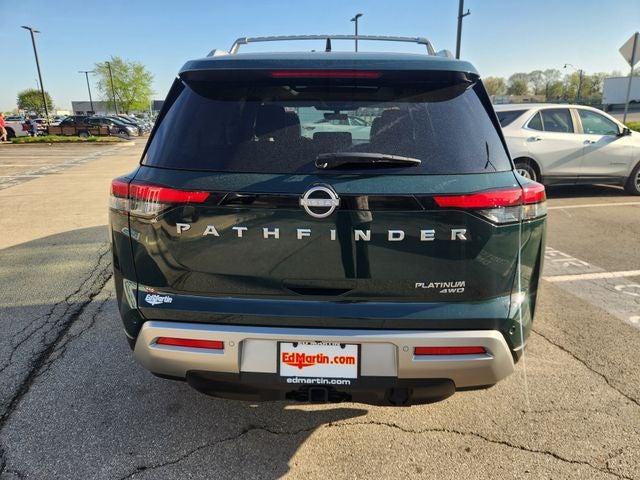 2025 Nissan Pathfinder Platinum