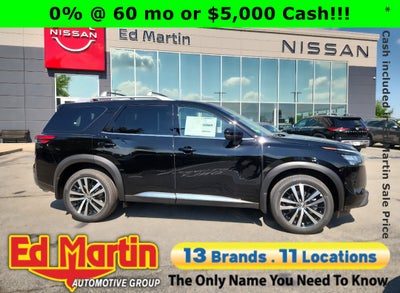 2025 Nissan Pathfinder Platinum