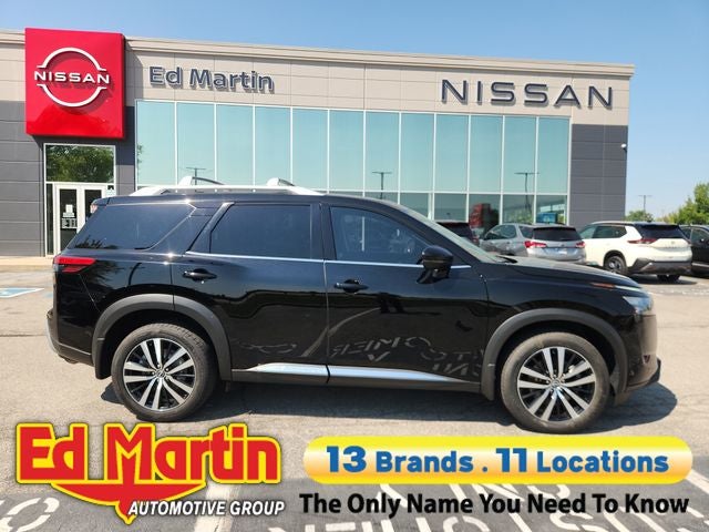 2025 Nissan Pathfinder Platinum