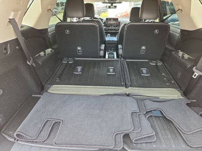 2024 Nissan Pathfinder Platinum