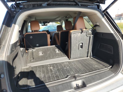 2024 Nissan Pathfinder Platinum