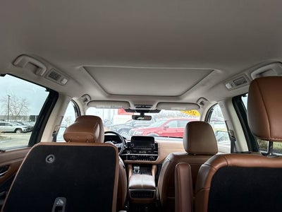 2024 Nissan Pathfinder Platinum