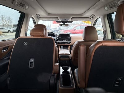 2024 Nissan Pathfinder Platinum