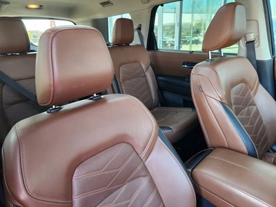 2023 Nissan Pathfinder Platinum