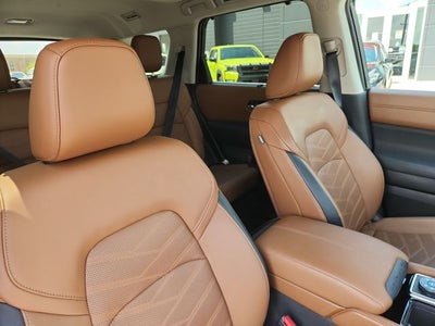 2025 Nissan Pathfinder Platinum