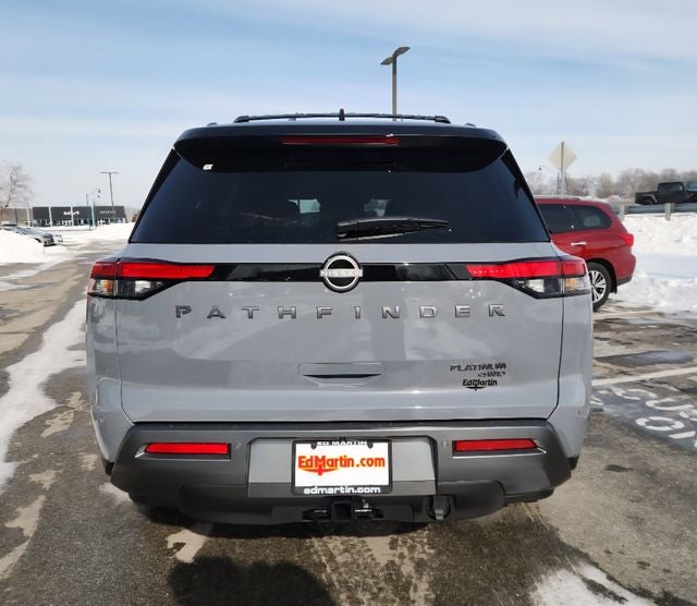 2026 Nissan Pathfinder Platinum