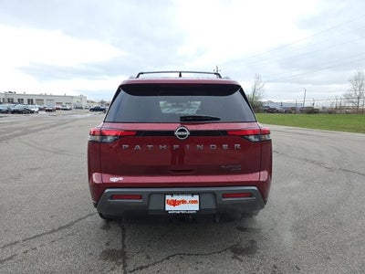 2026 Nissan Pathfinder Platinum
