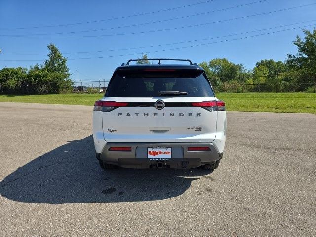2026 Nissan Pathfinder Platinum