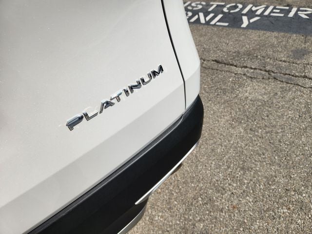 2025 Toyota Grand Highlander Hybrid MAX Platinum