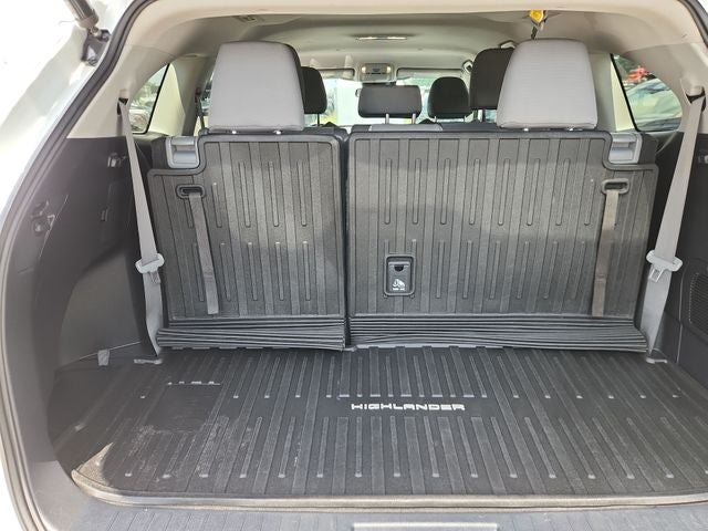 2021 Toyota Highlander Hybrid LE
