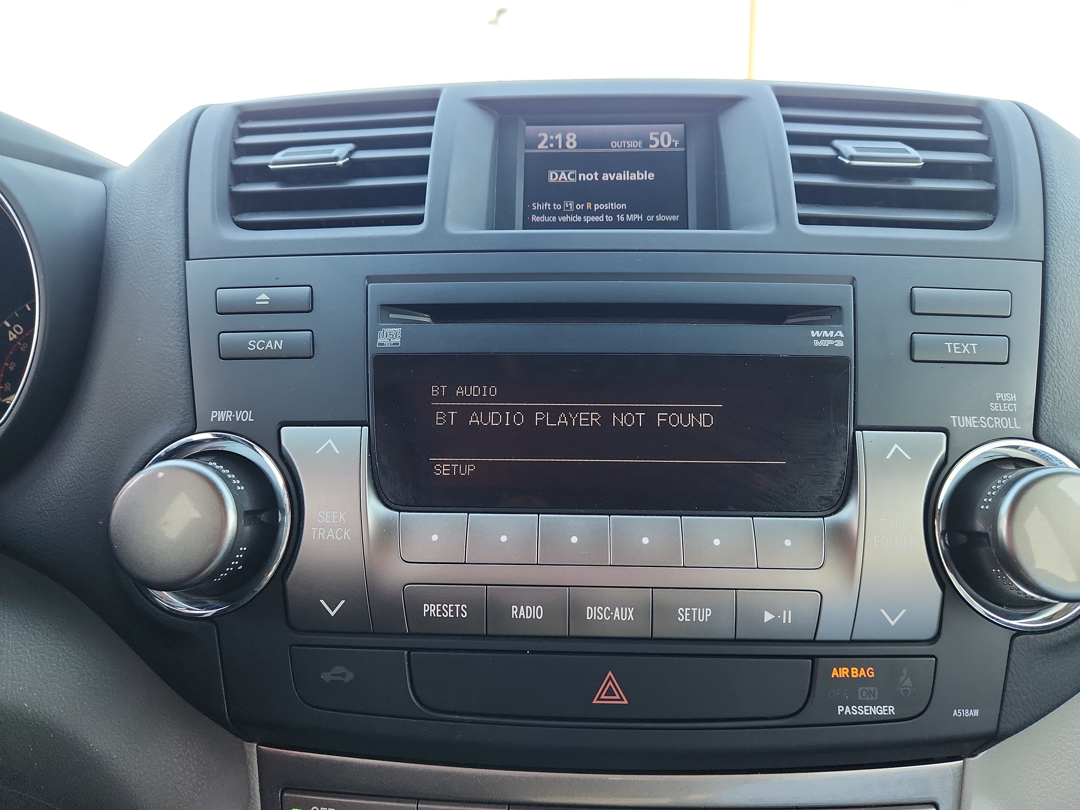 2012 Toyota Highlander SE