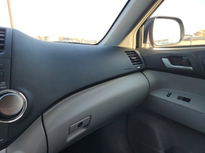 2012 Toyota Highlander SE