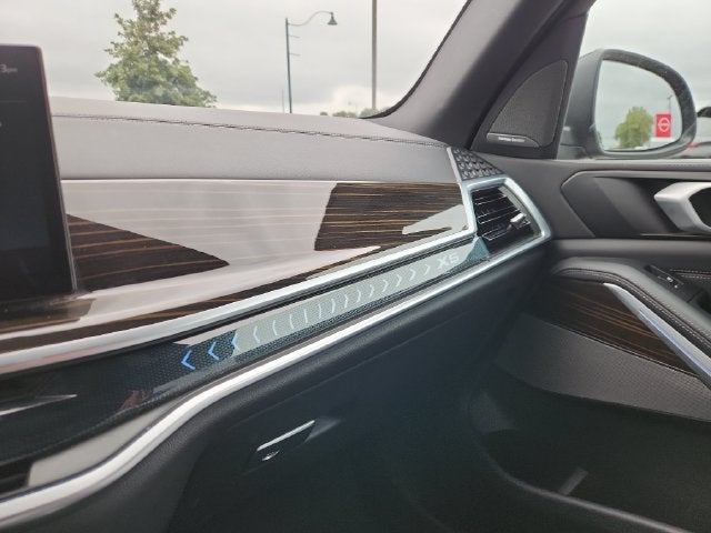 2025 BMW X5 xDrive50e