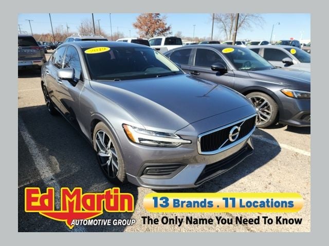 2019 Volvo S60 T6 Momentum