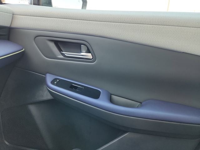 2026 Nissan Leaf PLATINUM+