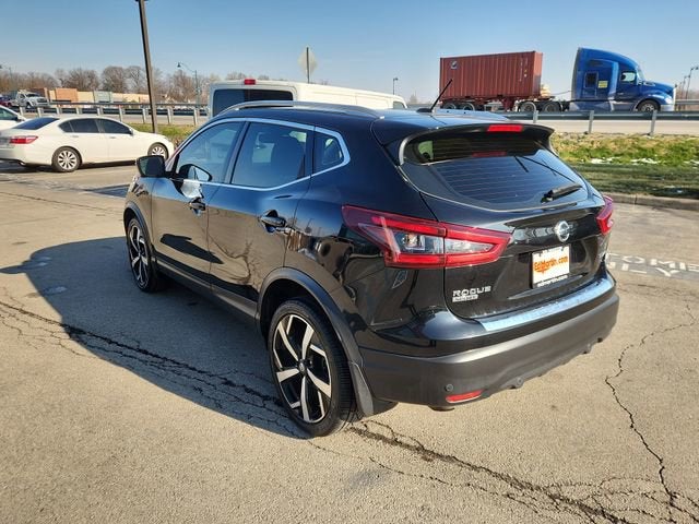 2022 Nissan Rogue Sport SL