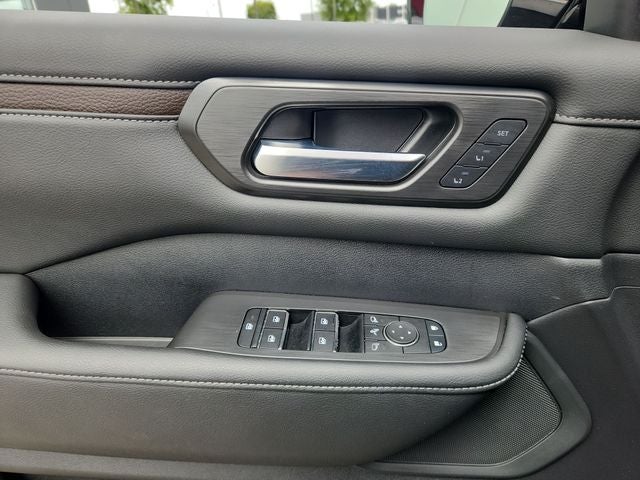 2025 Nissan Armada SL