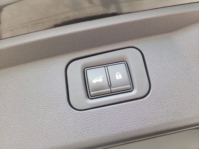 2025 Nissan Armada Platinum